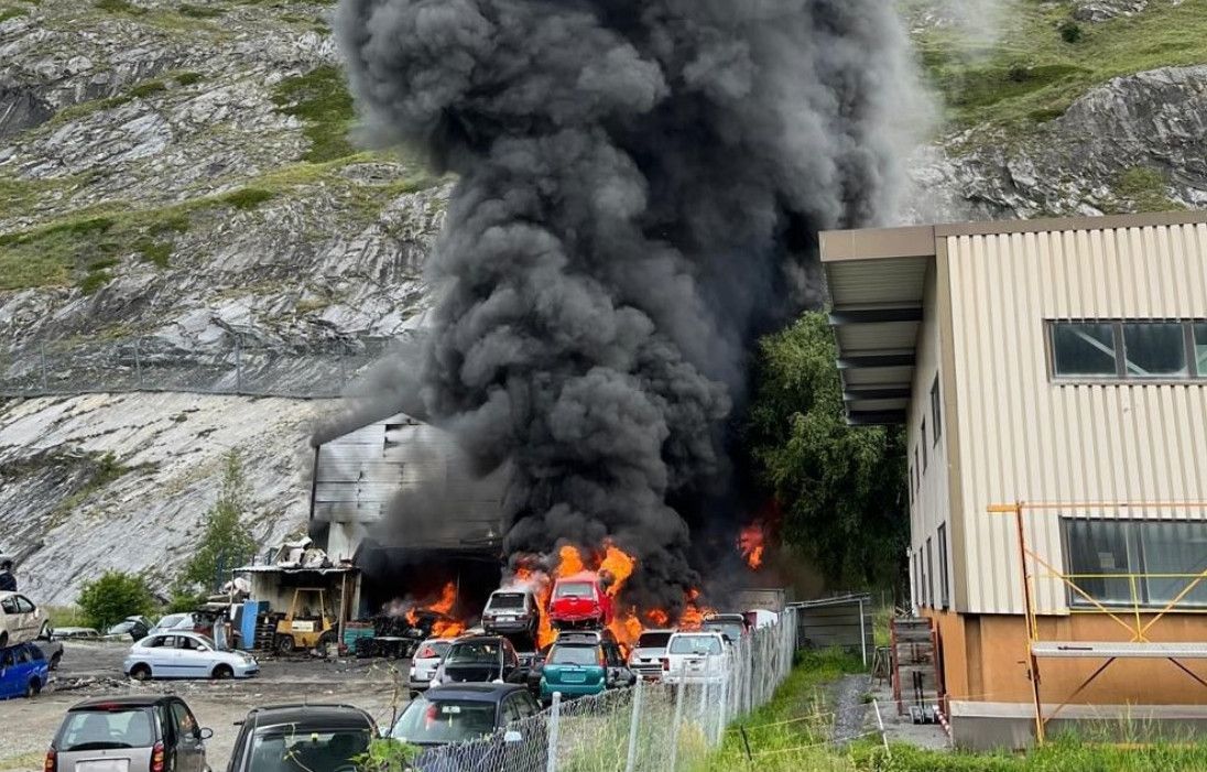 Gros incendie en Valais, les habitants ont dû se calfeutrer