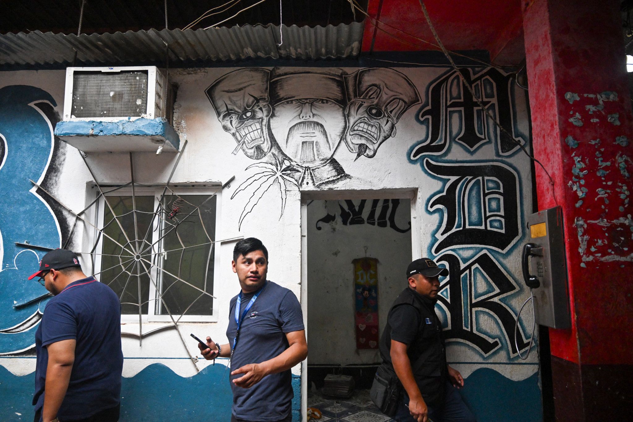 Le Guatemala reprend le contrôle d'une prison dominée par un gang