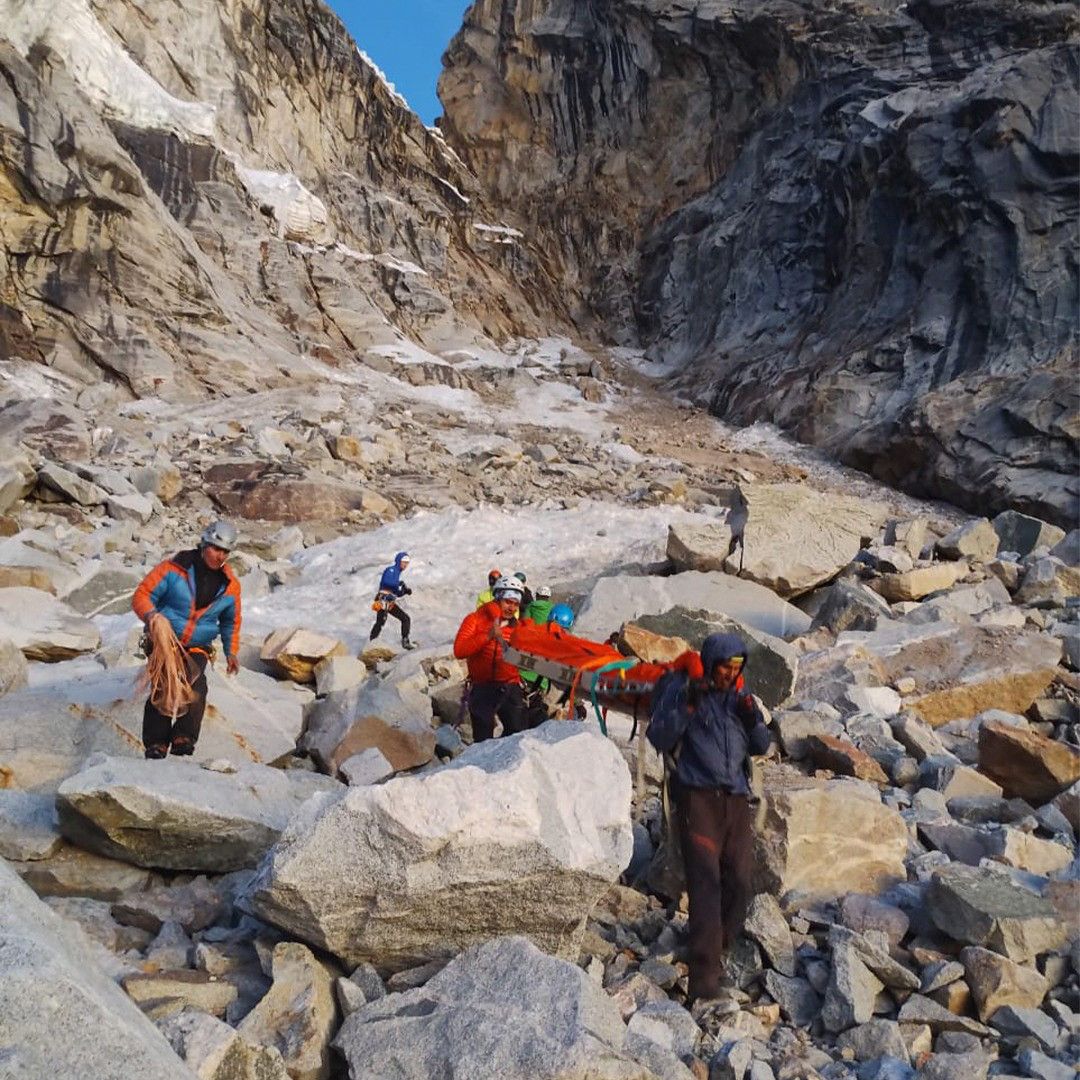 Le corps d'un alpiniste italien retrouvé après une chute