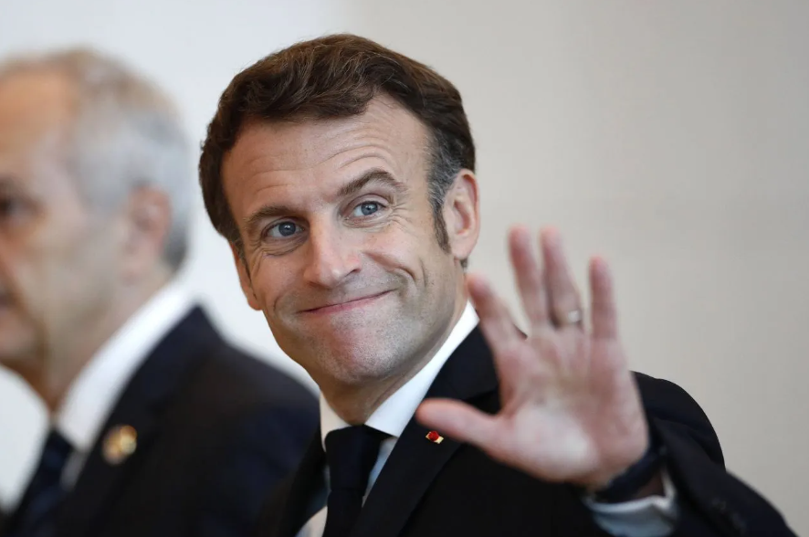 Dissolution: le piège béant de Macron tendu au RN de Le Pen