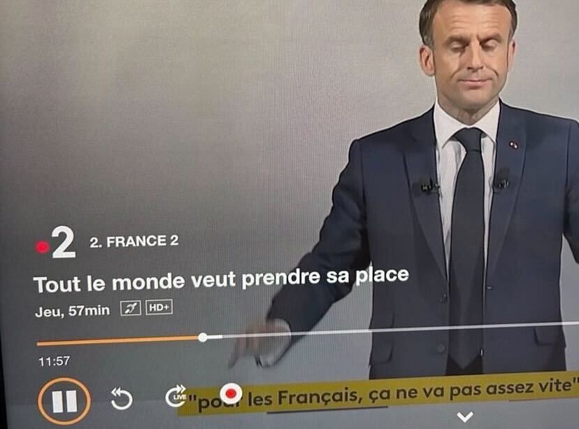 Quand le discours de Macron remplace un jeu au titre approprié