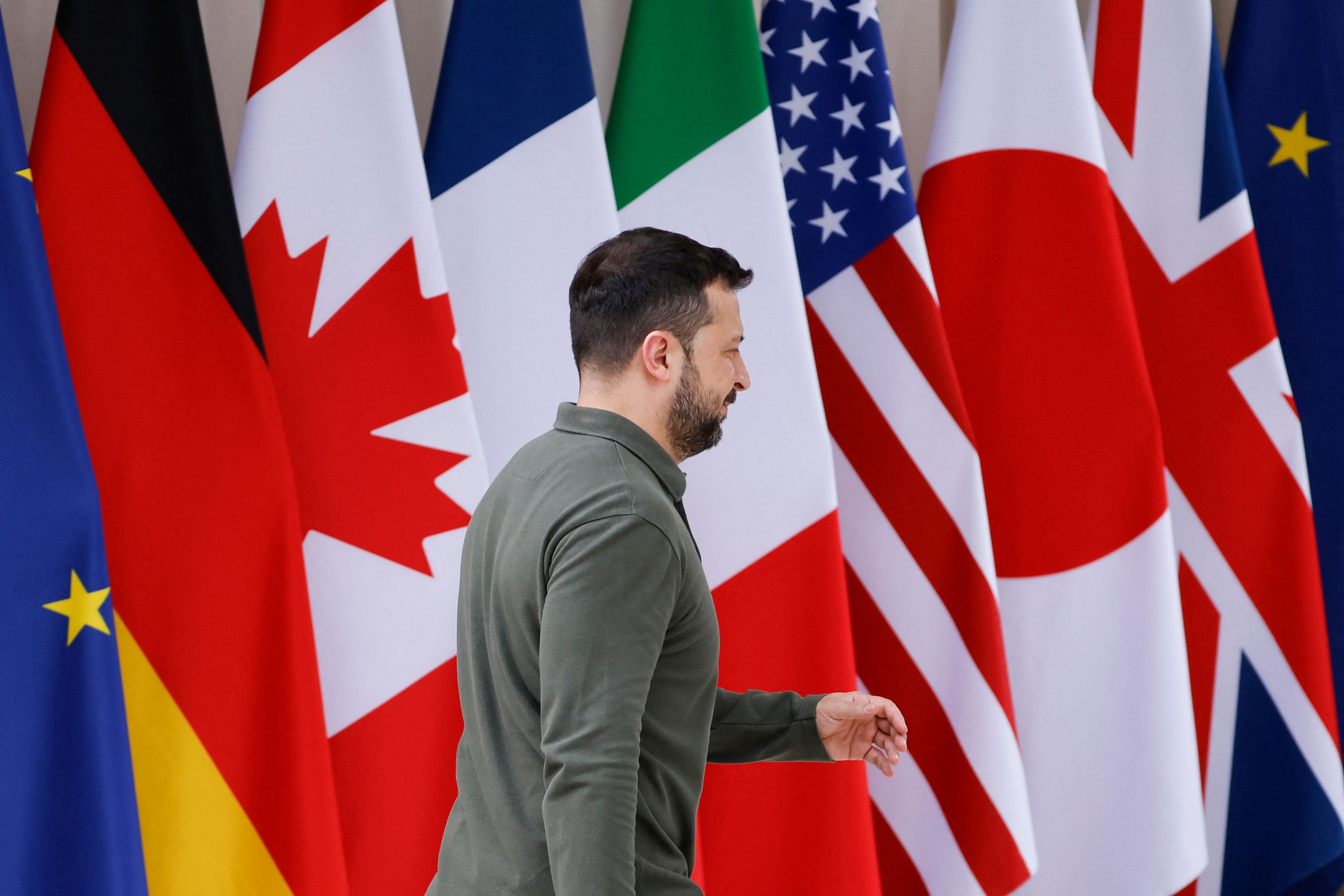 Accord trouvé au G7: 50 milliards de dollars pour l'Ukraine