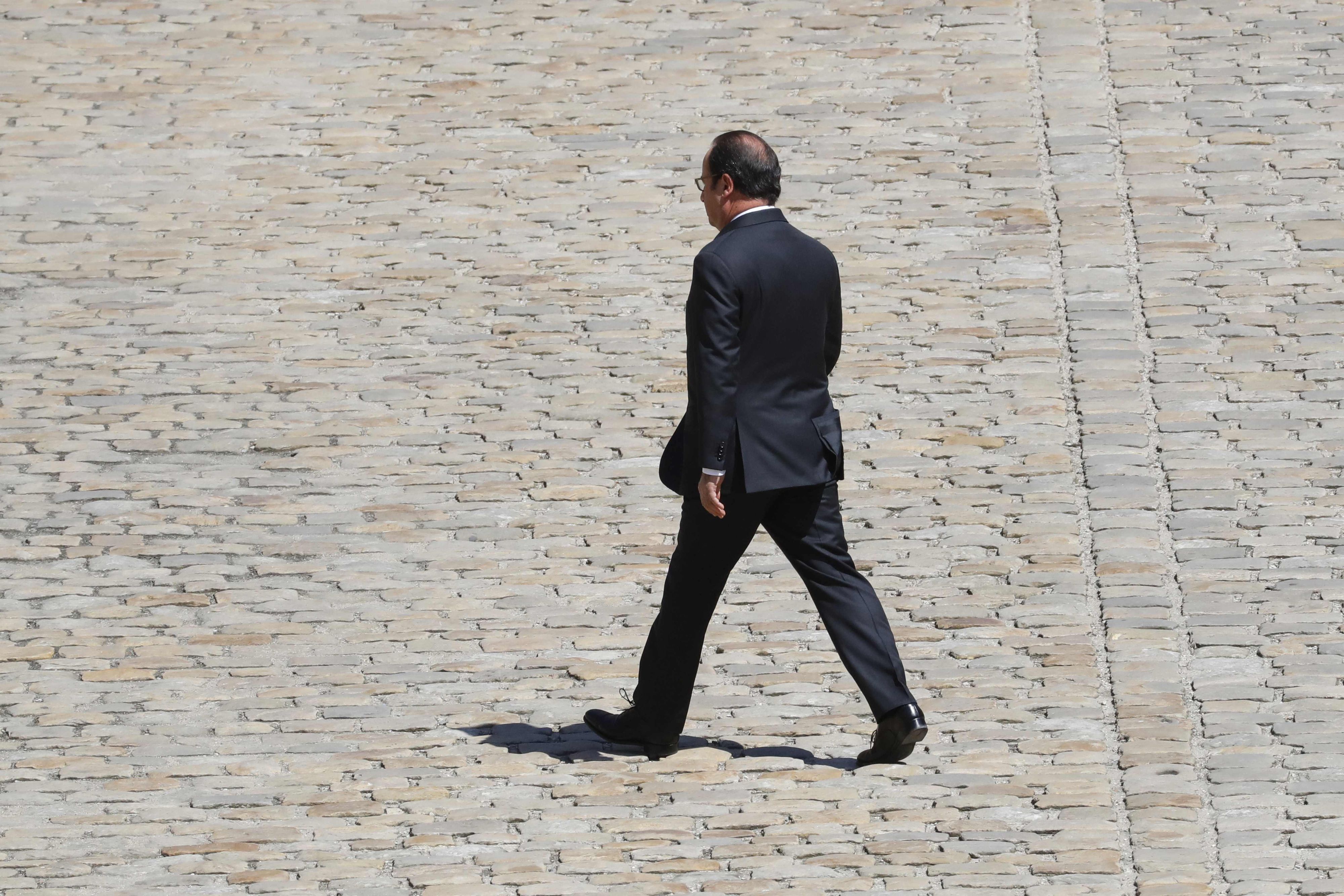 François Hollande sera candidat aux élections législatives