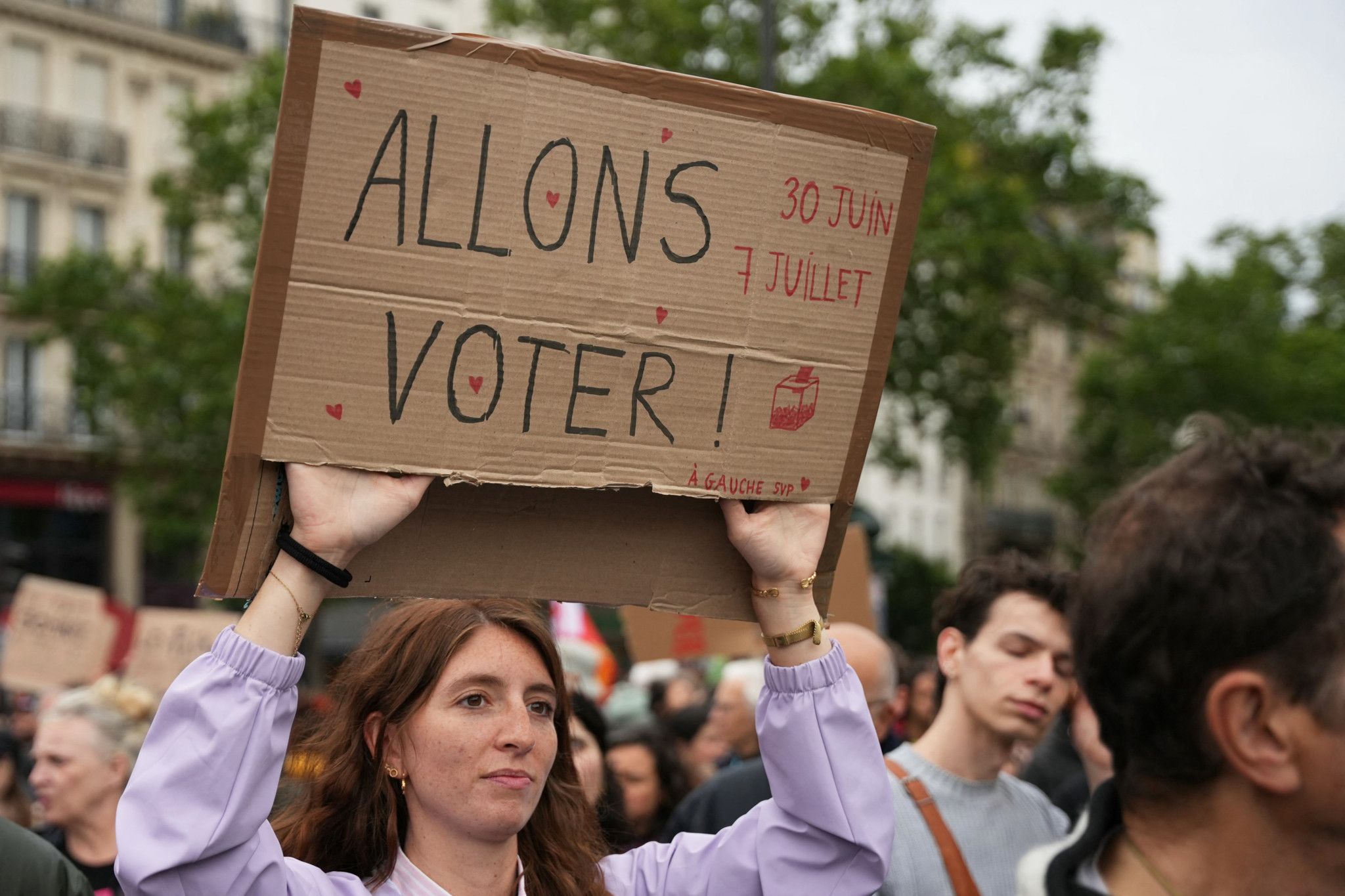 Entre alliances et dissidences, la campagne débute en France