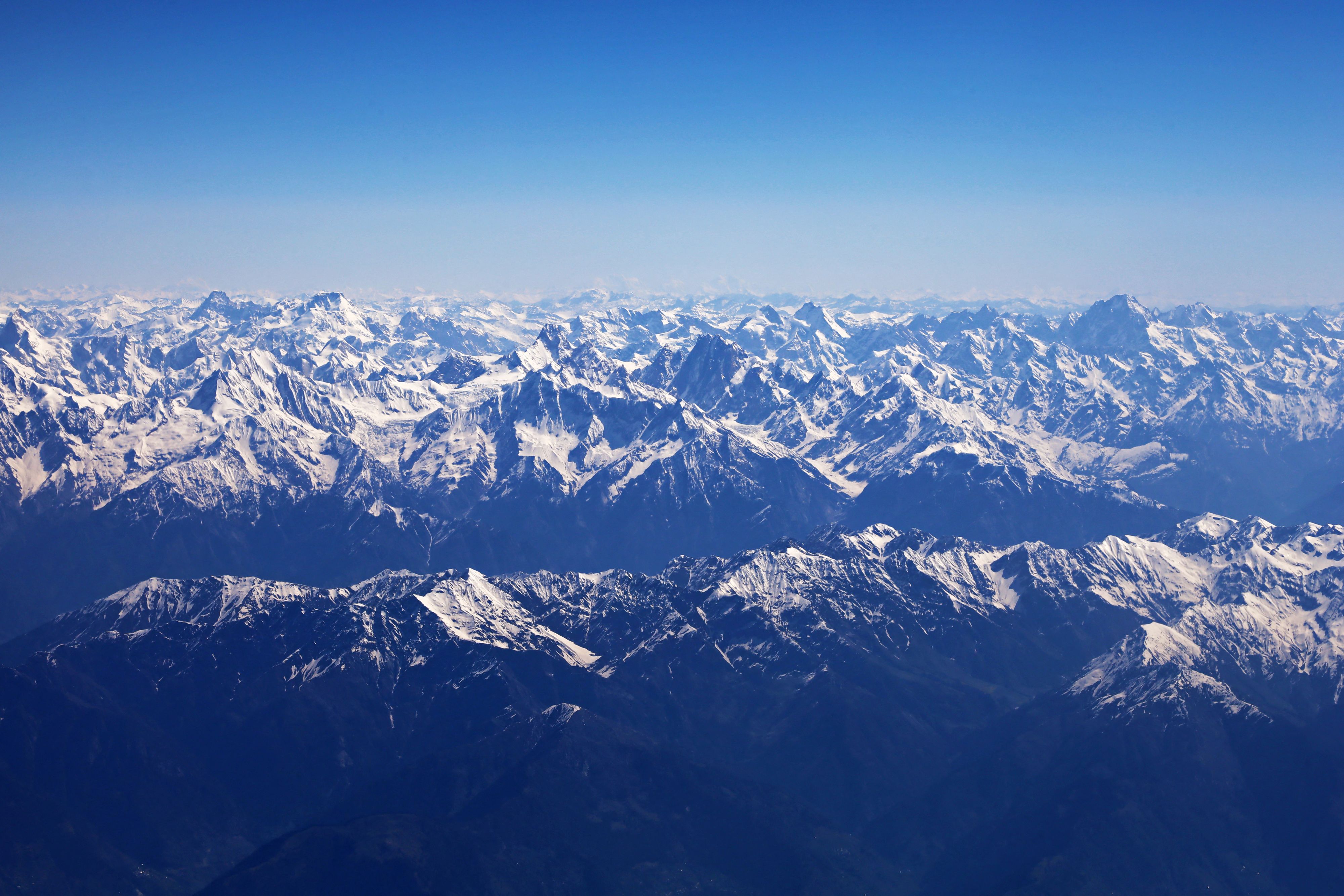 Risque de manque d'eau vu le peu de neige sur l'Himalaya